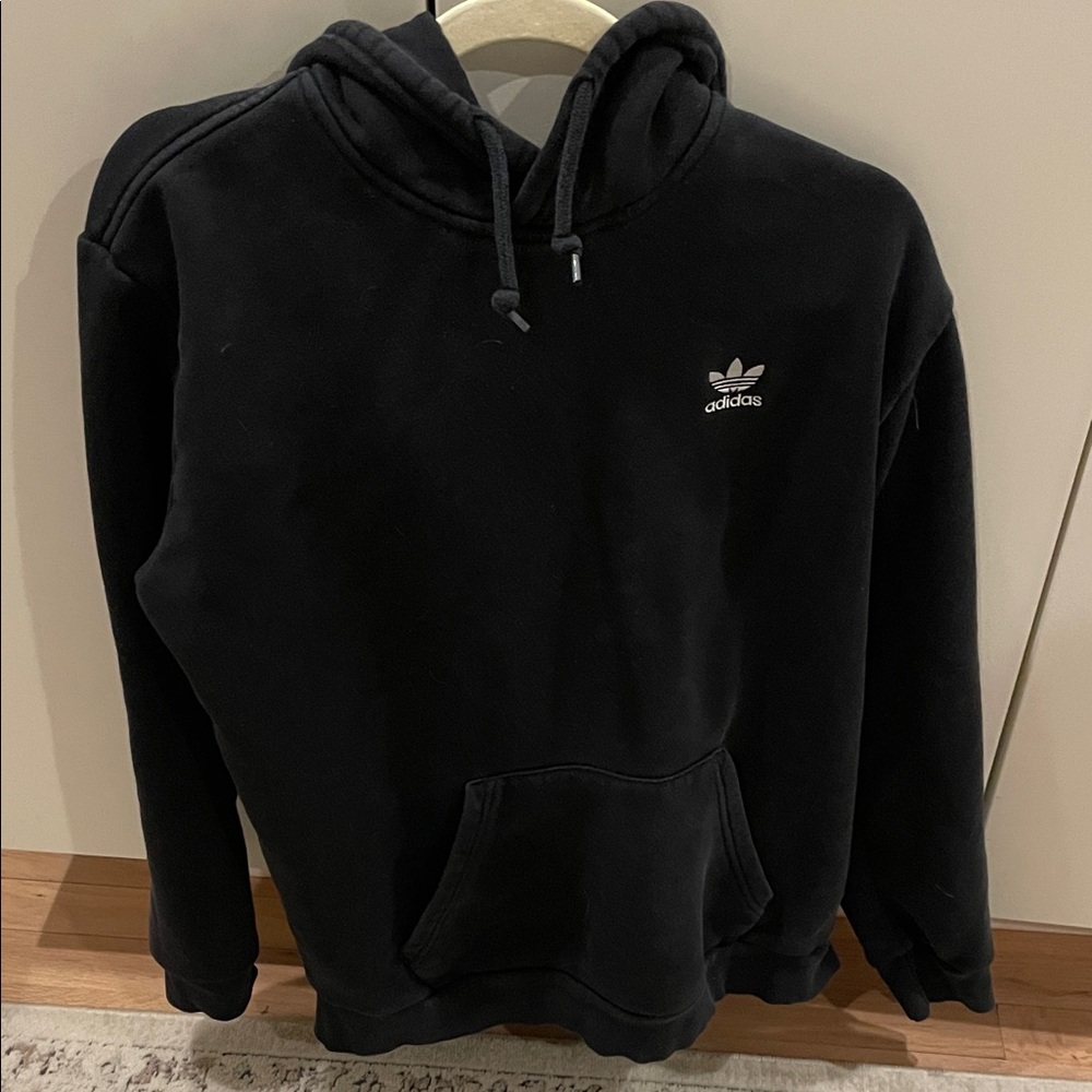Adidas Woman’s Black Pullover Hoodie size Medium